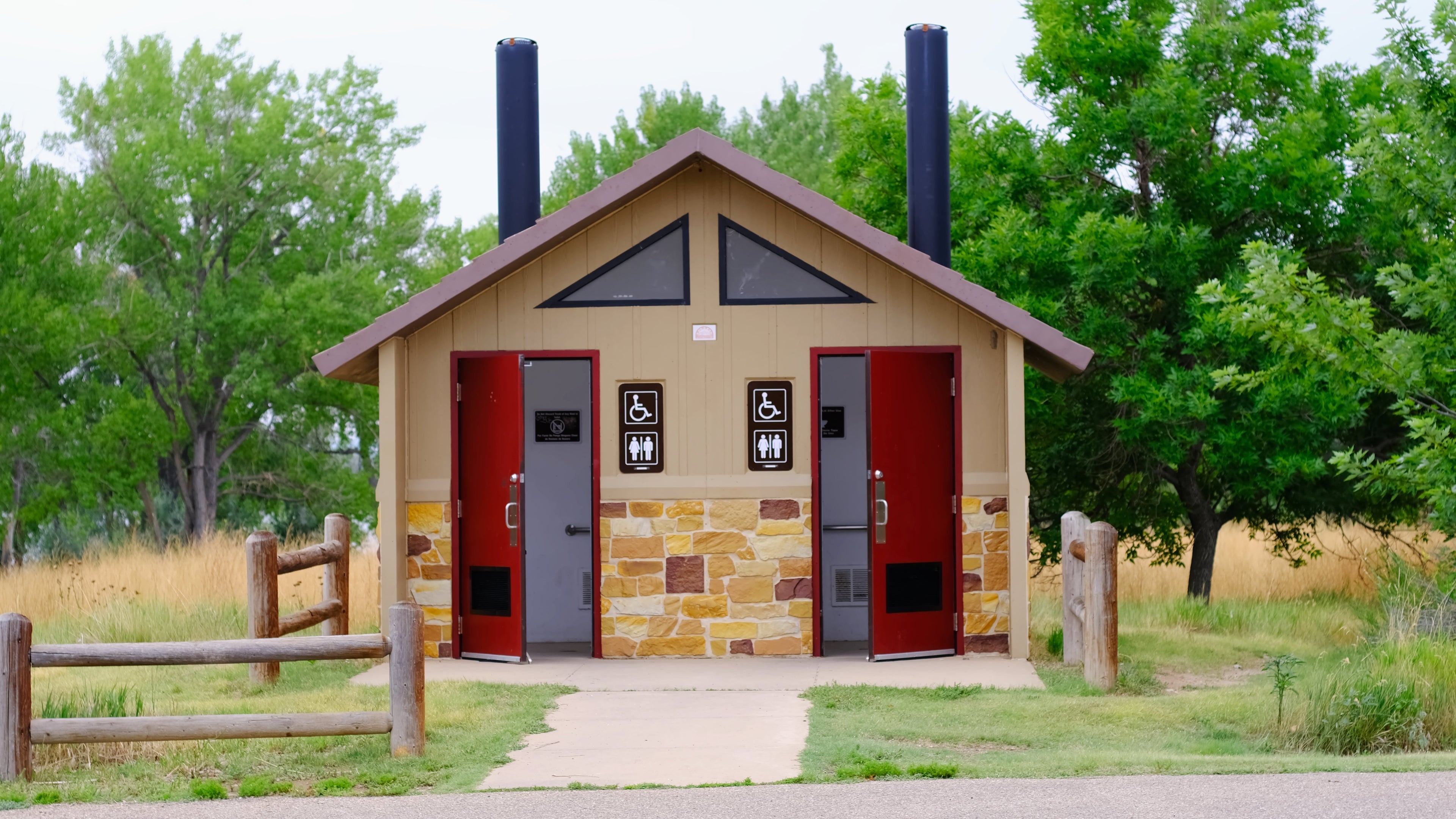 Fun for All: 5 Outdoor Spaces that Need an Adult Changing Table Now
