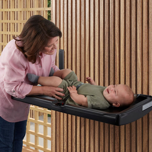 Sova Element Horizontal Changing Station-Lifestyle_Baby